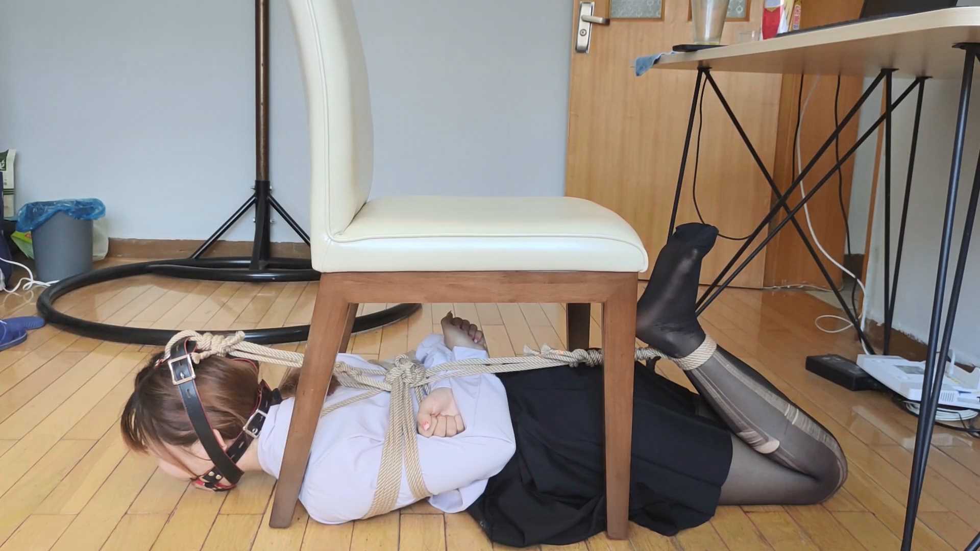 WNYC013 黑丝妹子小橙初次超紧缚.mp4_snapshot_31.15_[2025.02.22_18.32.39].jpg