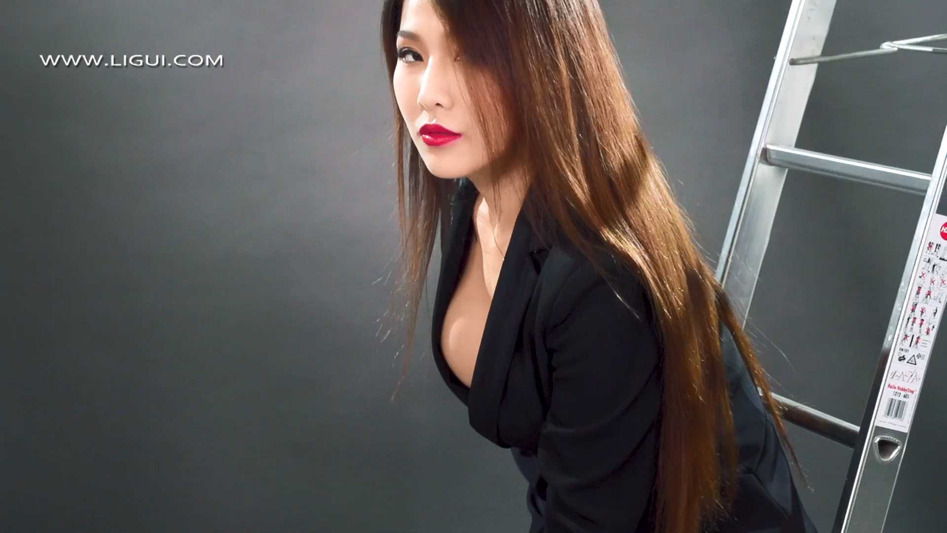 LGMS052 紧缚职女 文静丝袜堵嘴.mp4_snapshot_02.18_[2025.02.21_21.05.47].jpg
