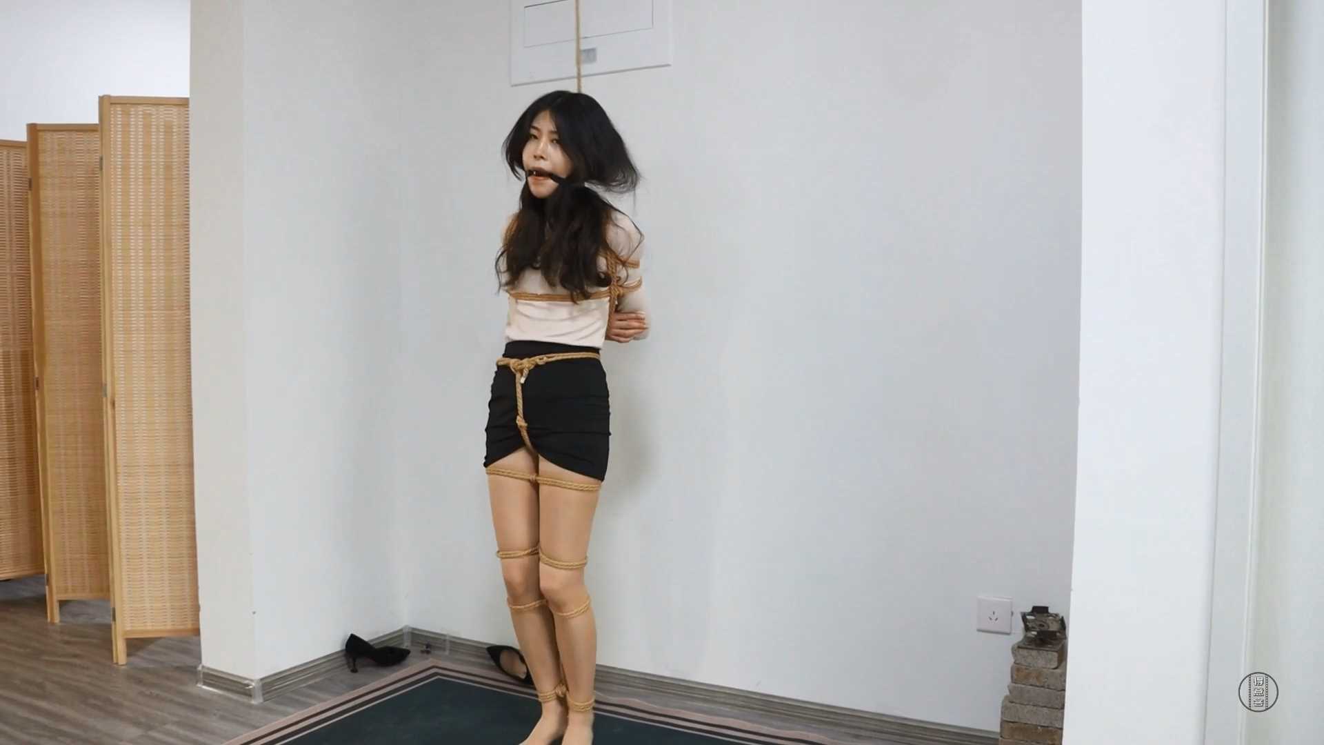 DYK088 老板与秘书 下集.mp4_snapshot_00.00_[2025.02.17_10.45.32].jpg