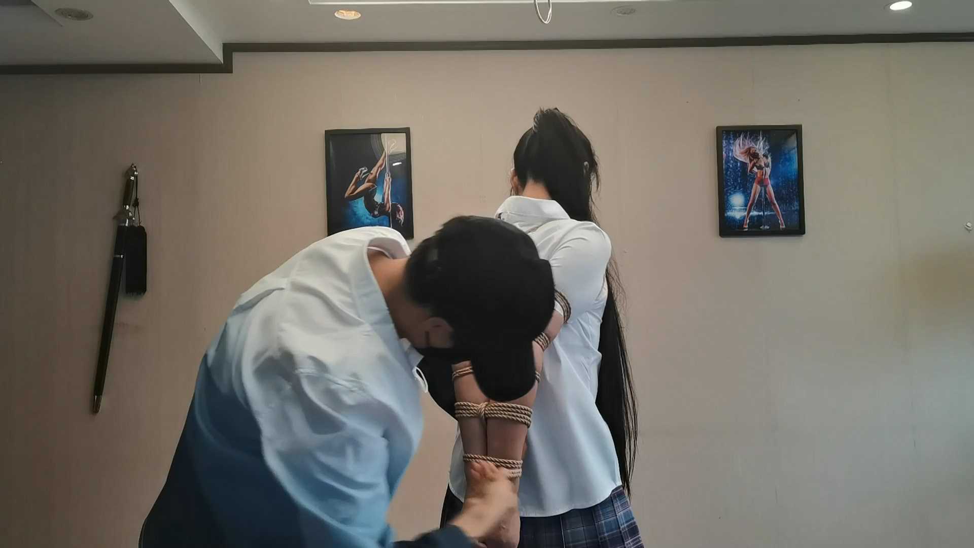 YS122 紫涵 极限直臂大厅放置.mp4_snapshot_11.55_[2025.02.14_11.13.30].jpg