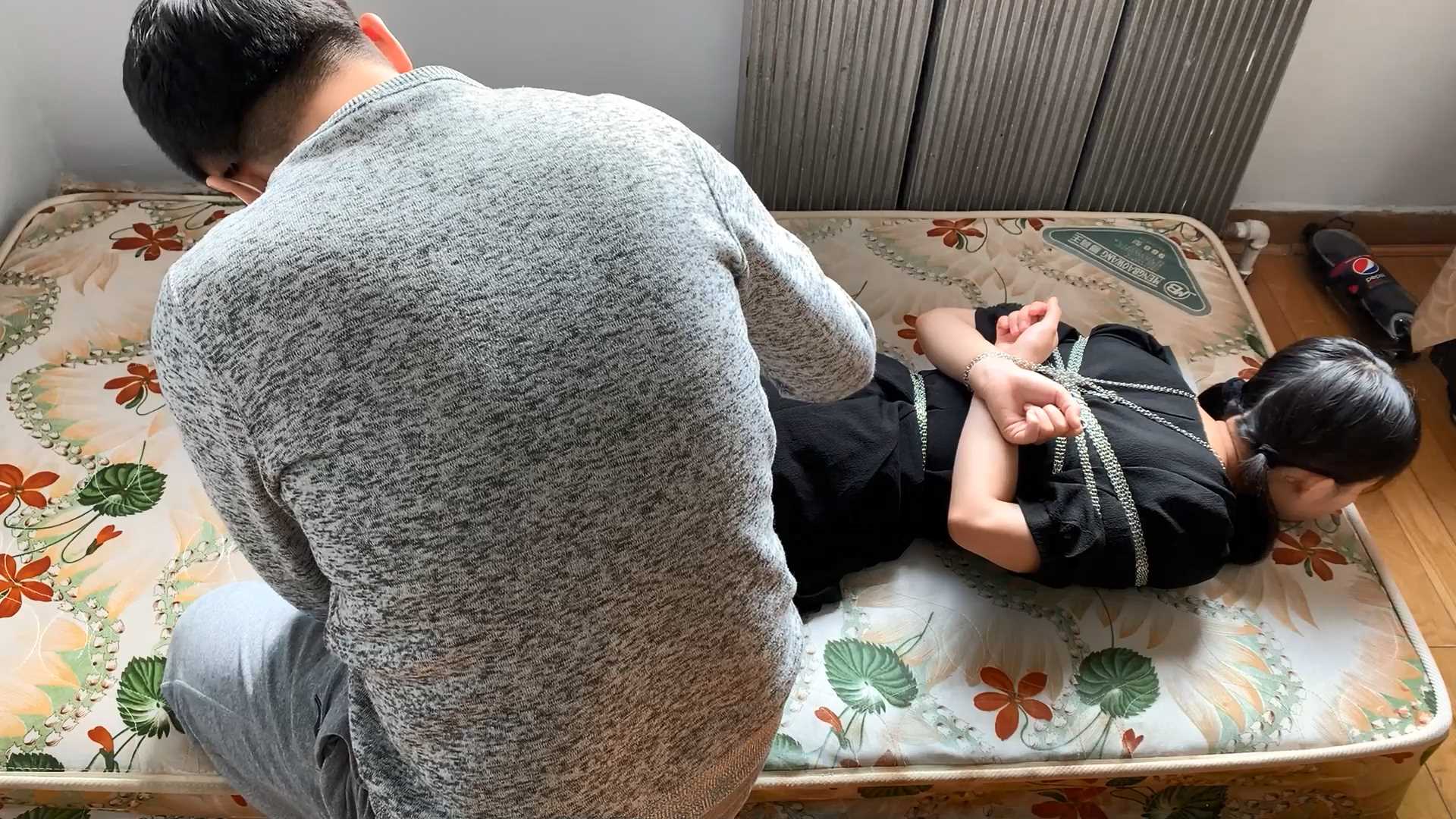 WNYC074 全金属狂潮.mp4_snapshot_17.32_[2025.02.22_18.42.52].jpg