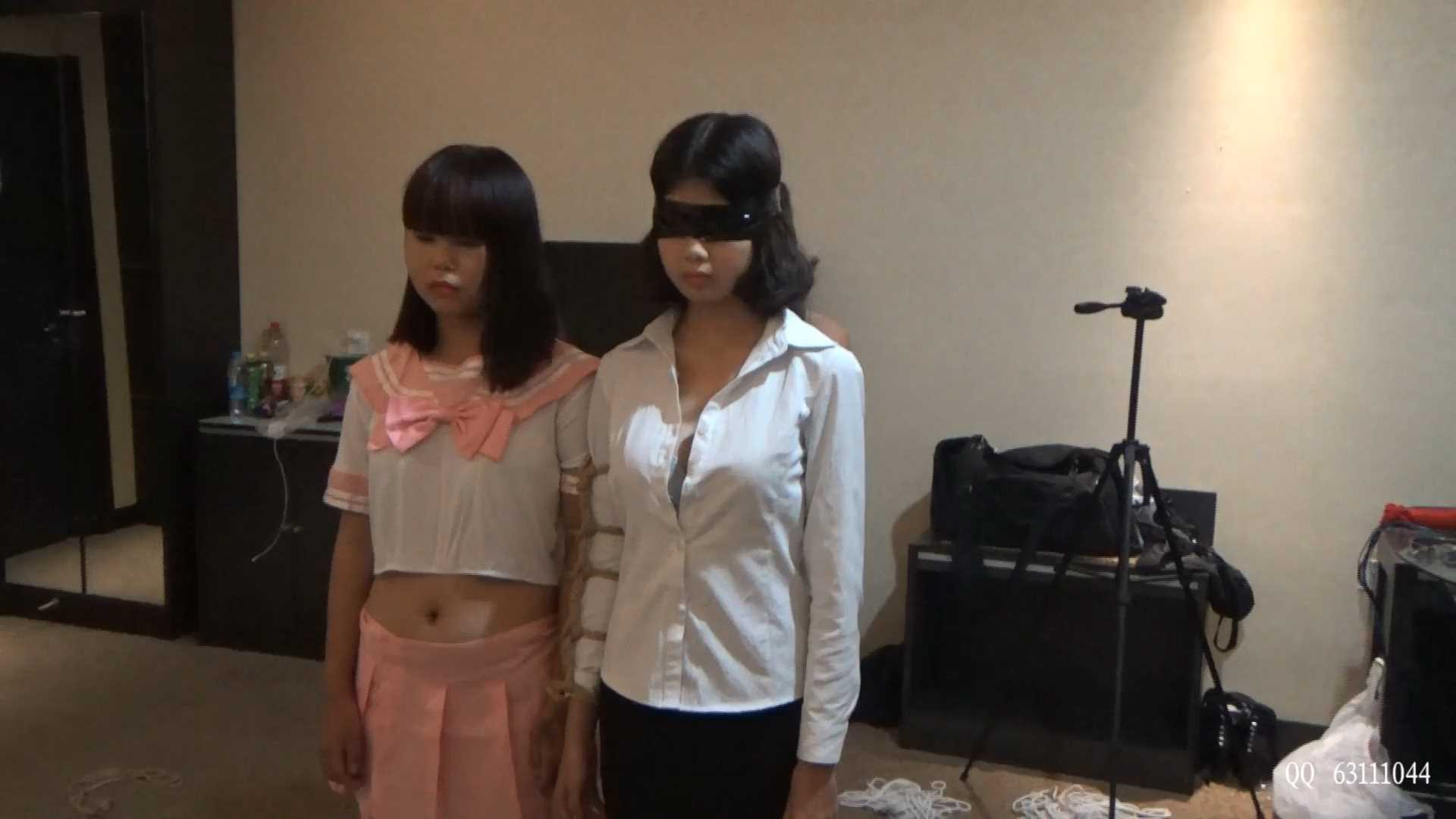 SXYC470 三人连体捆绑转圈.MP4_snapshot_02.54_[2025.02.27_18.58.13].jpg