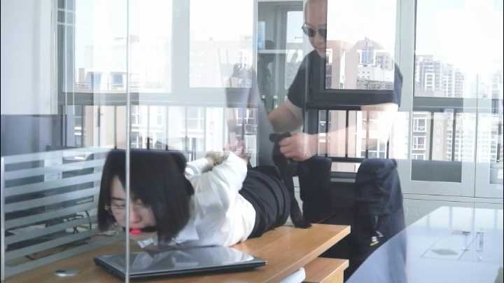 XYYC267.mp4_snapshot_10.46_[2025.02.24_13.22.33].jpg