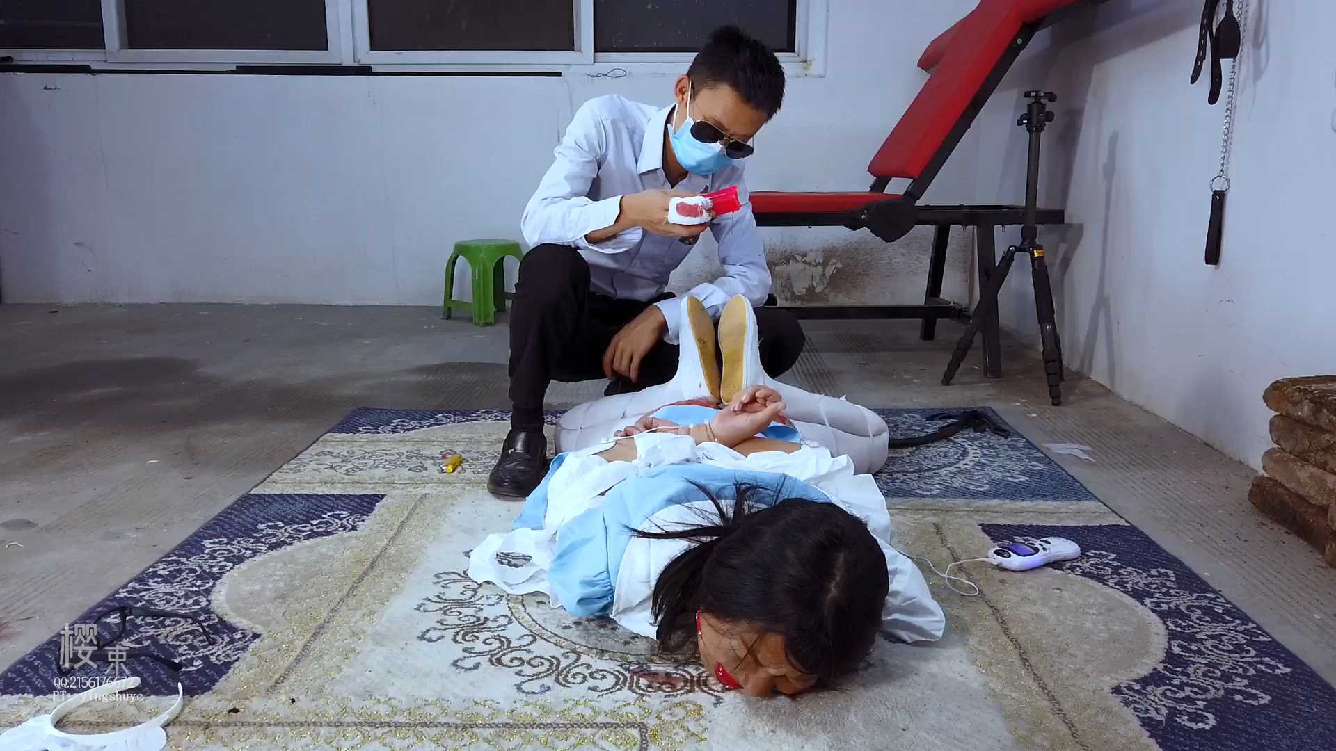 YS036 机器人娇娃之病毒感染.mp4_snapshot_28.28_[2025.02.26_09.05.01].jpg