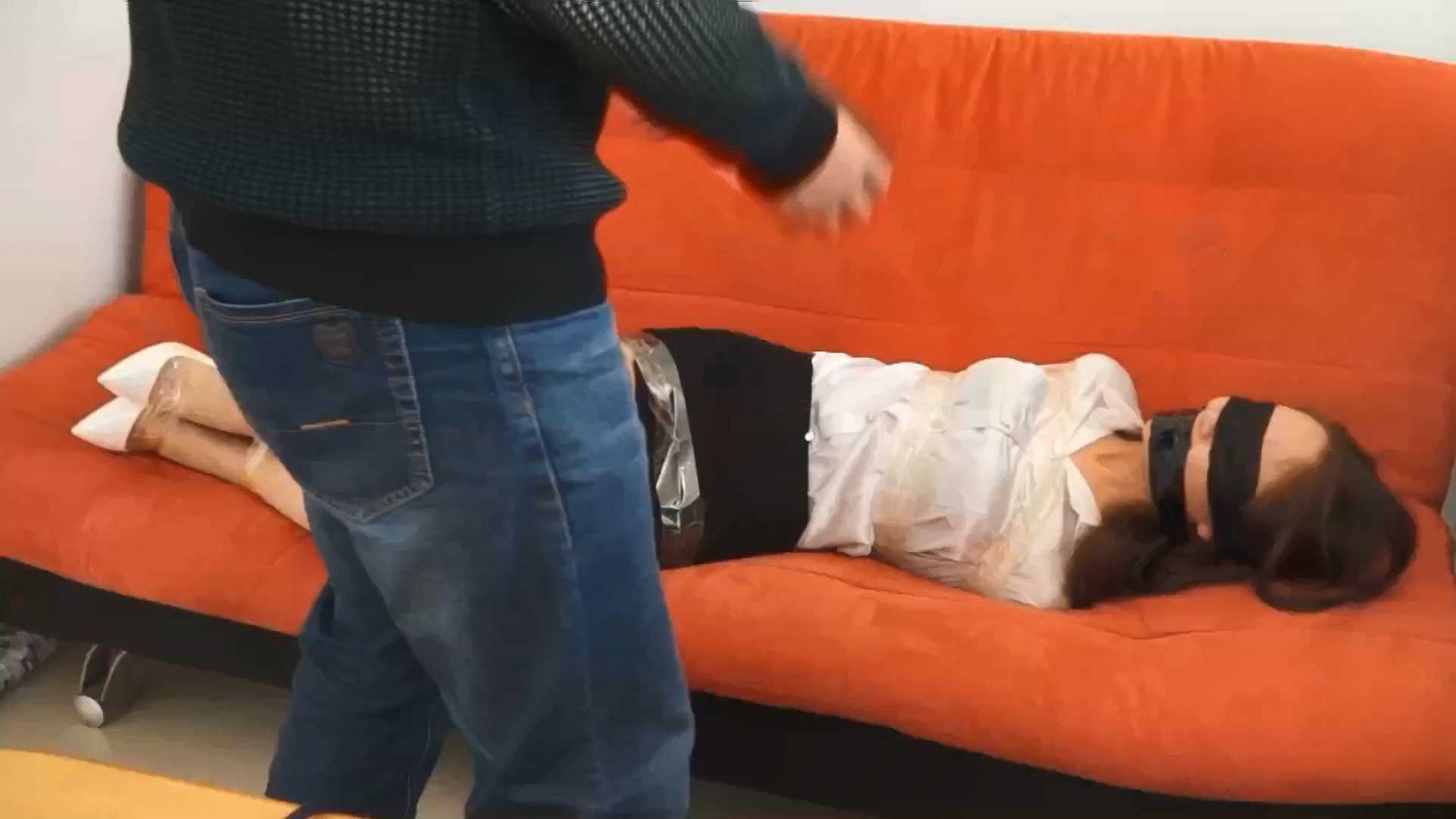 XYYC004.mp4_snapshot_23.16_[2025.02.24_11.03.14].jpg