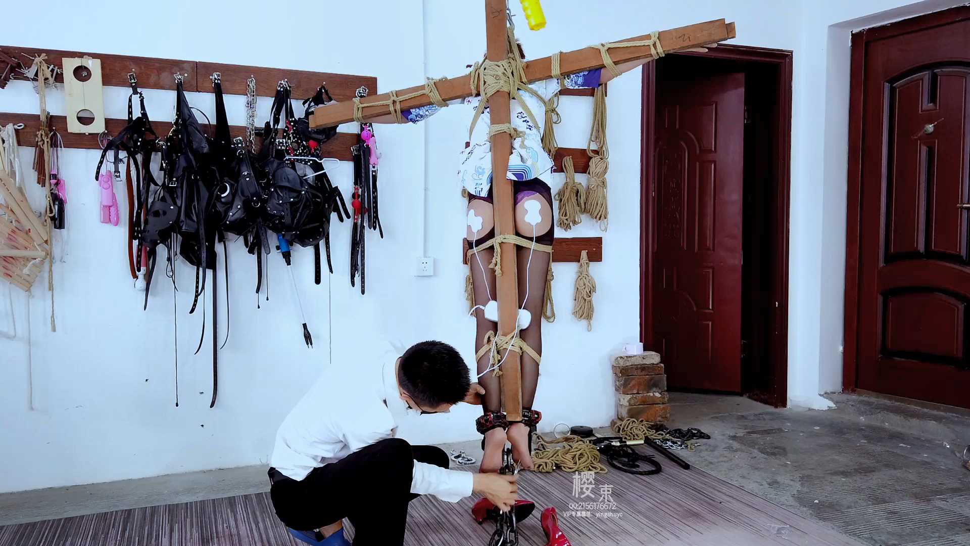 YS067 十字架上荡秋千.mp4_snapshot_19.54_[2025.02.26_09.11.00].jpg
