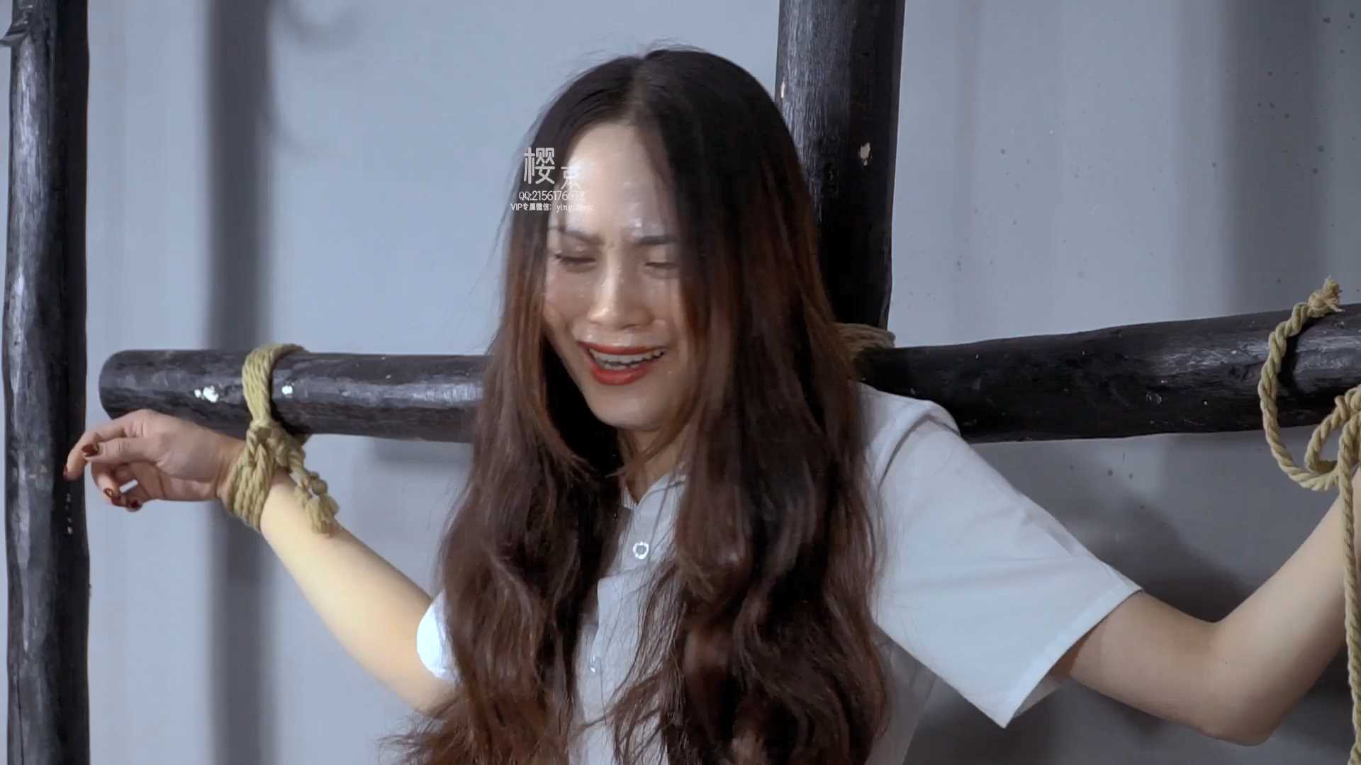 YS085 香足.mp4_snapshot_41.25_[2025.02.26_09.13.45].jpg