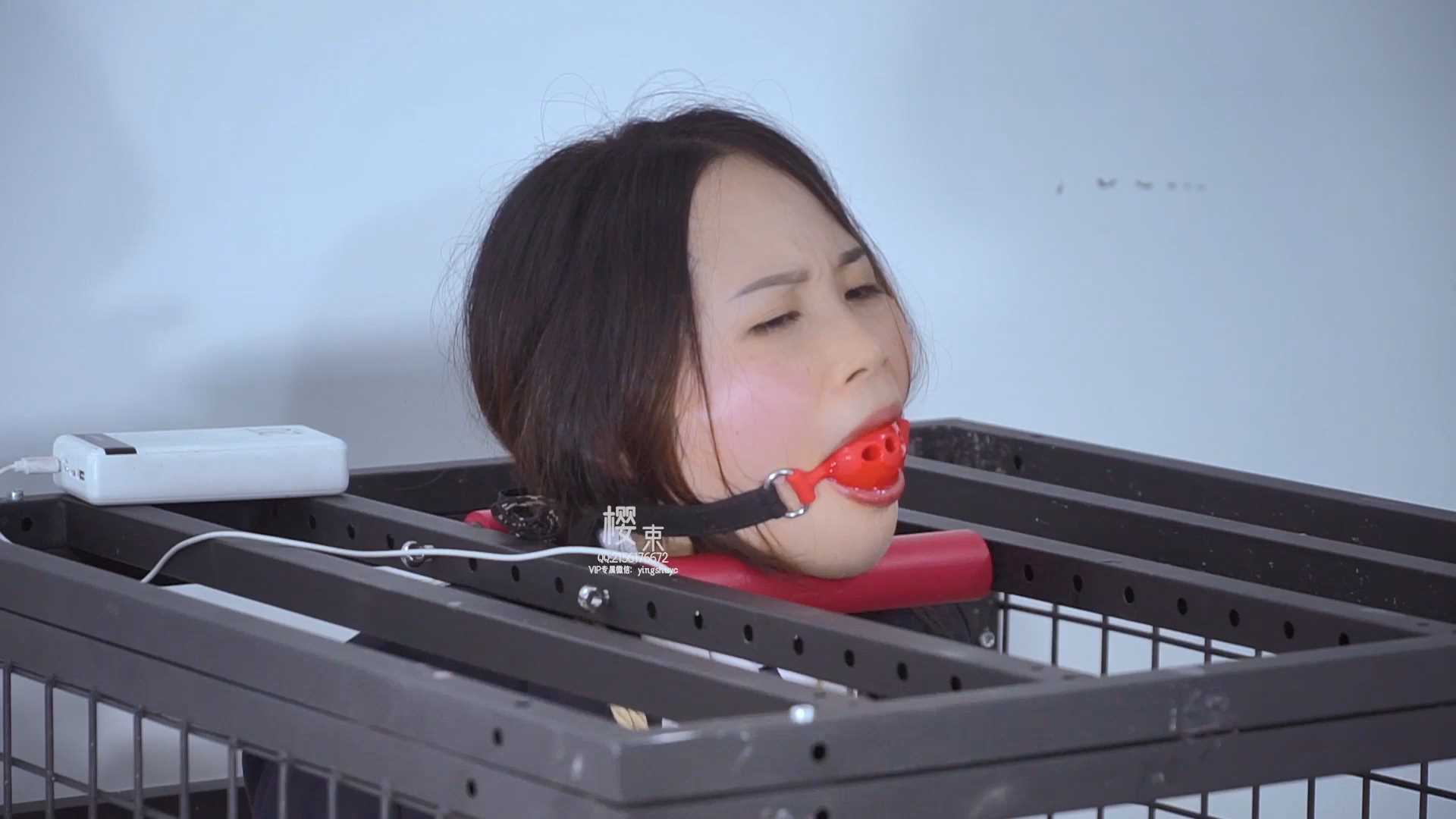 YS075 猥琐大叔与萝莉01.mp4_snapshot_32.51_[2025.02.26_09.12.17].jpg