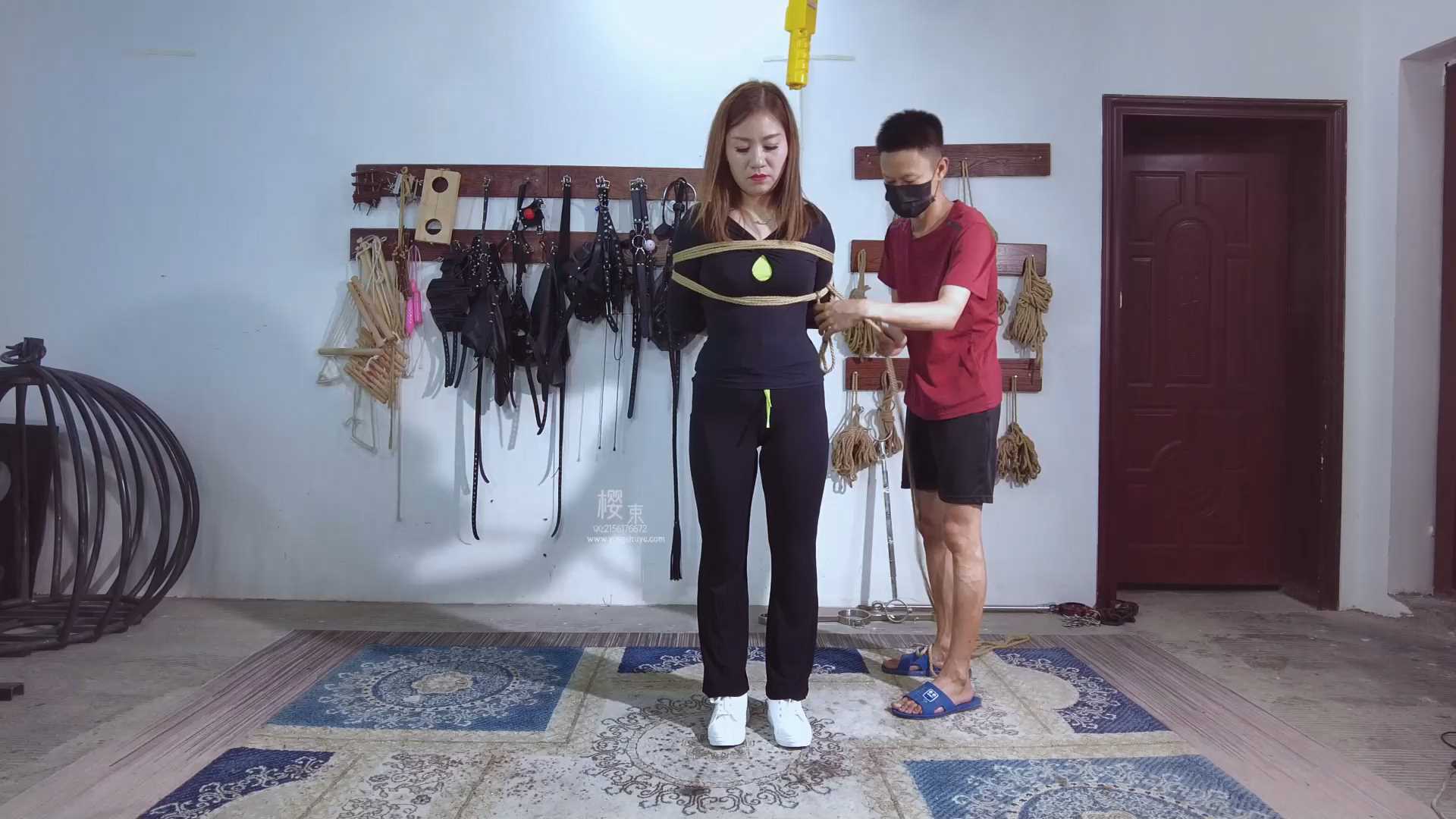 YS136 新模妮妮很怕痒.mp4_snapshot_04.10_[2025.02.26_09.21.53].jpg