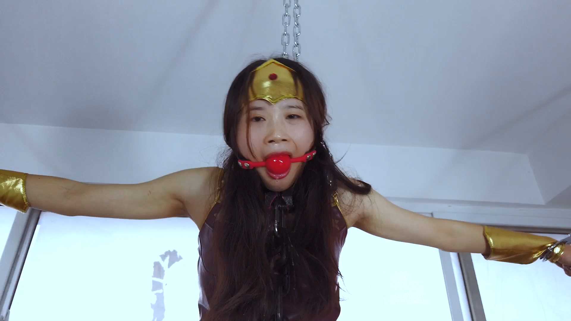 YS170.mp4_snapshot_35.52_[2025.02.27_13.35.32].jpg