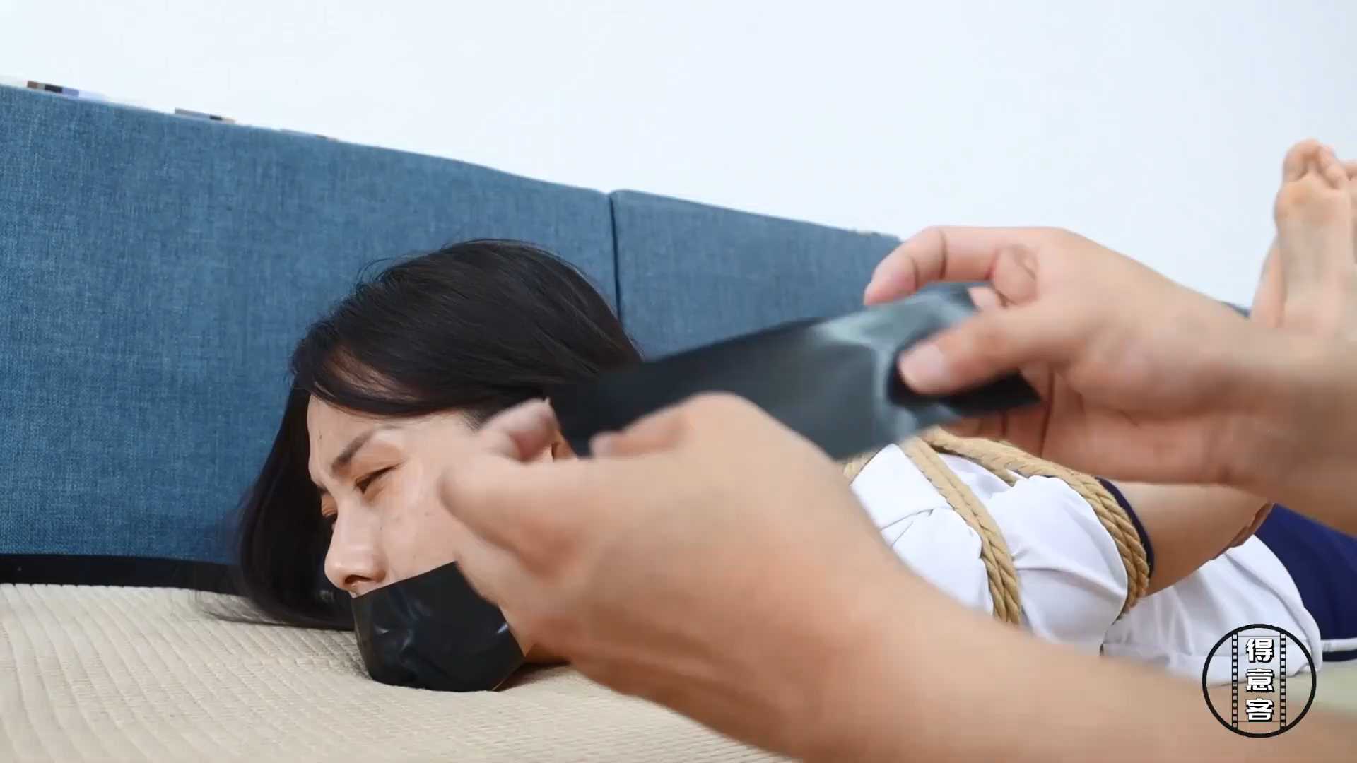 DYK173 新情侣绳劫.mp4_snapshot_14.15_[2025.02.17_11.18.38].jpg