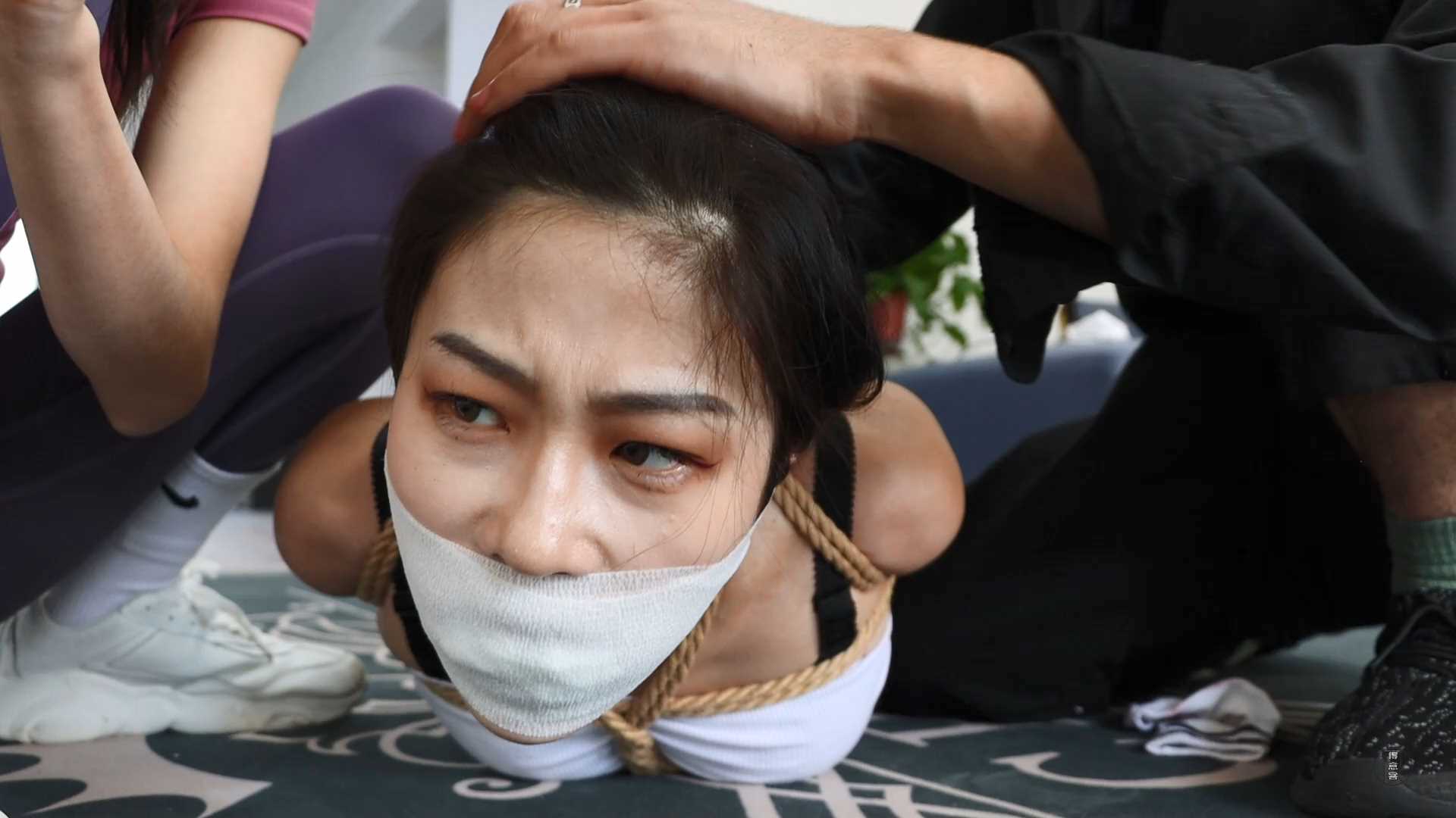DYK175 情殇 上.mp4_snapshot_15.05_[2025.02.17_11.18.59].jpg