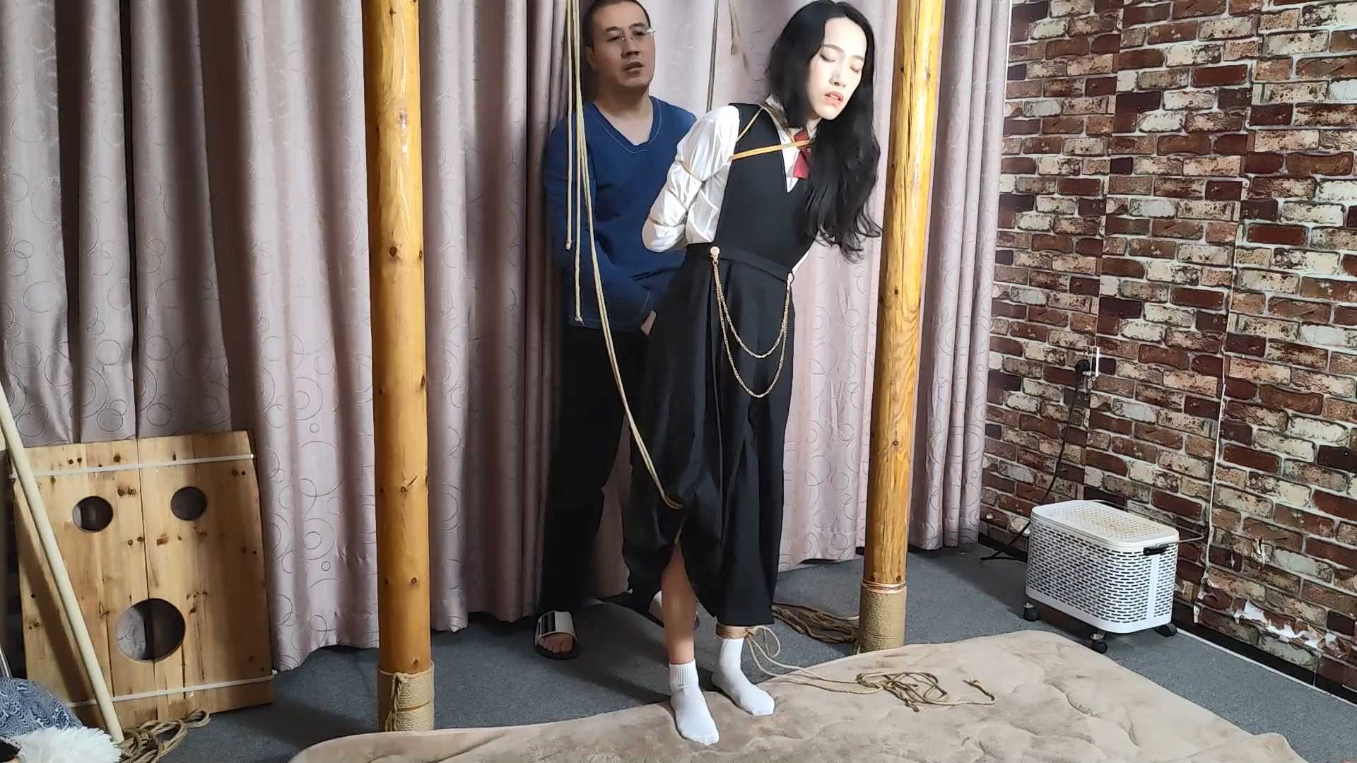 SXYC017 雅熙 学院风 单腿吊.mp4_snapshot_11.40_[2025.03.01_17.52.41].jpg