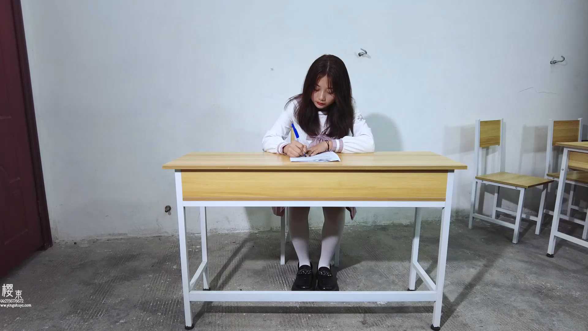 YS205 哥哥帮妹妹折磨同学.mp4_snapshot_00.00_[2025.02.27_13.43.16].jpg