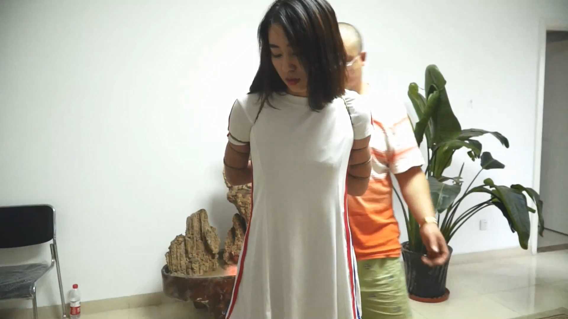 XYYC192.mp4_snapshot_05.35_[2025.02.24_11.57.57].jpg