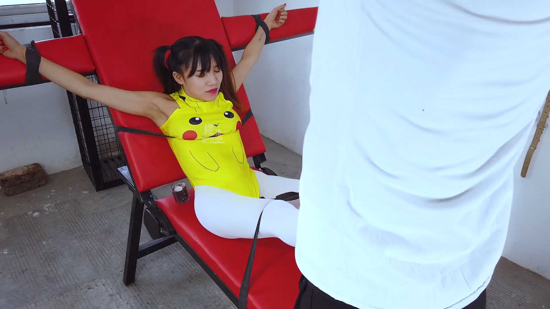 YS243 莉莉的训奴计划第十七天.mp4_snapshot_06.09_[2025.02.27_15.44.13].jpg