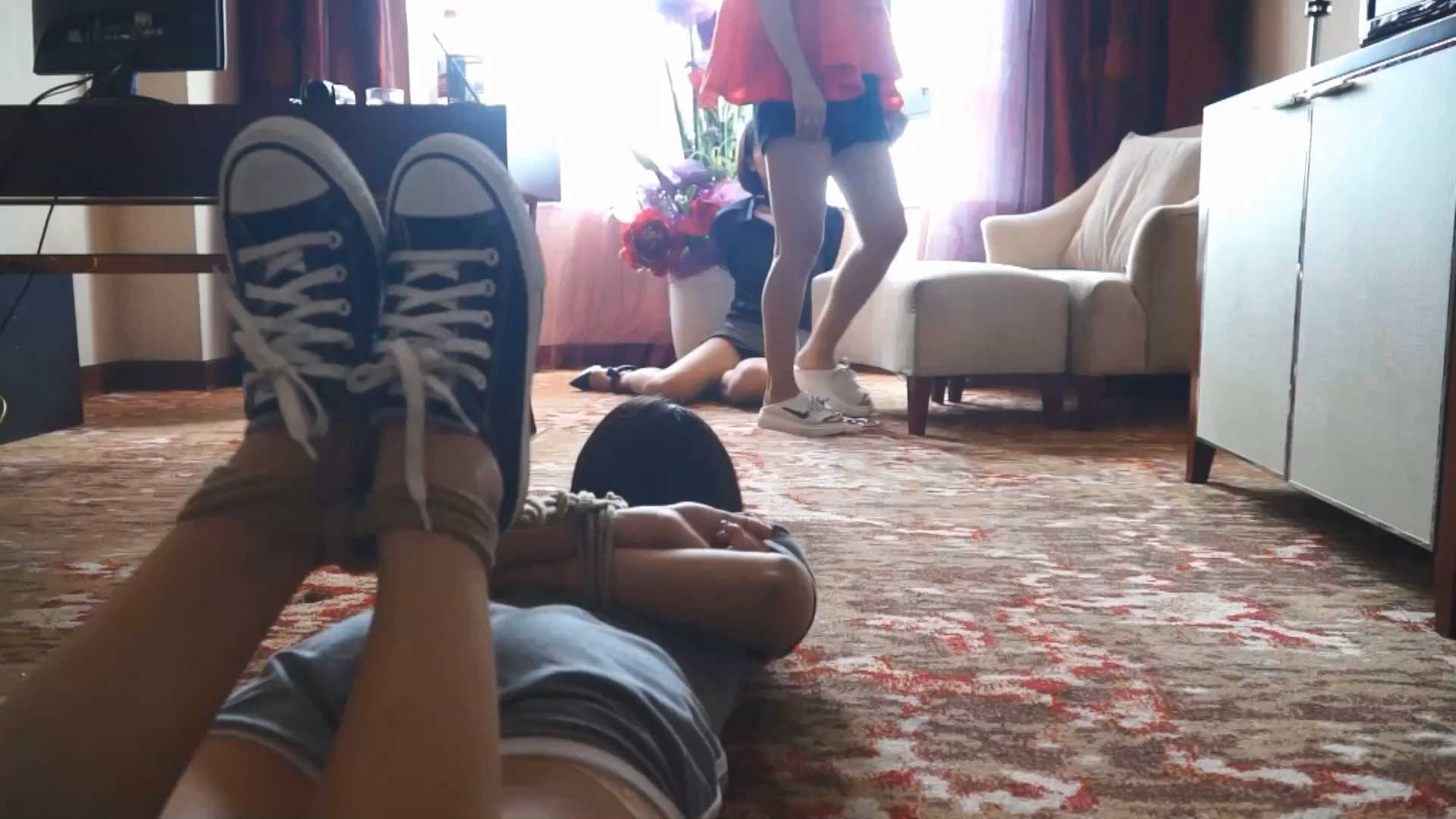 XYYC218.mp4_snapshot_03.54_[2025.02.24_13.11.11].jpg