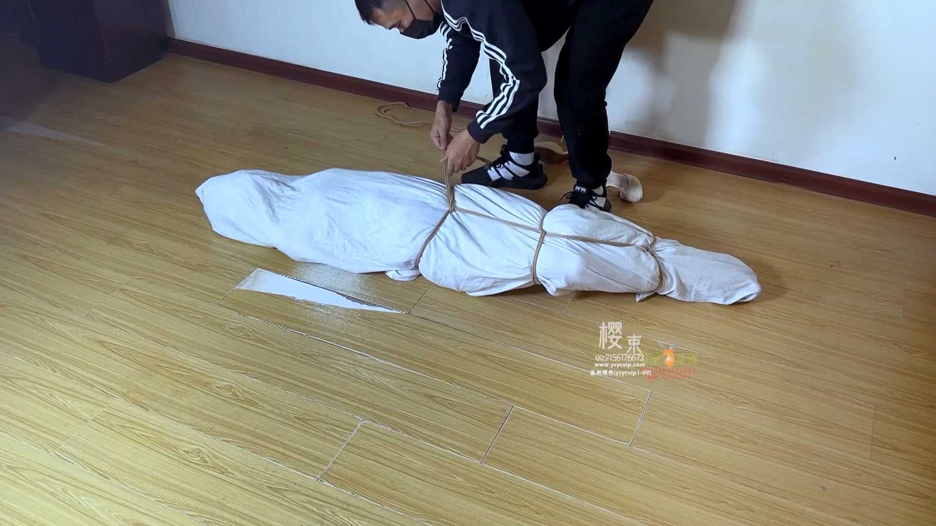 YS274 尾随入室捆绑抽打逼问.mp4_snapshot_20.59_[2025.02.27_15.49.56].jpg