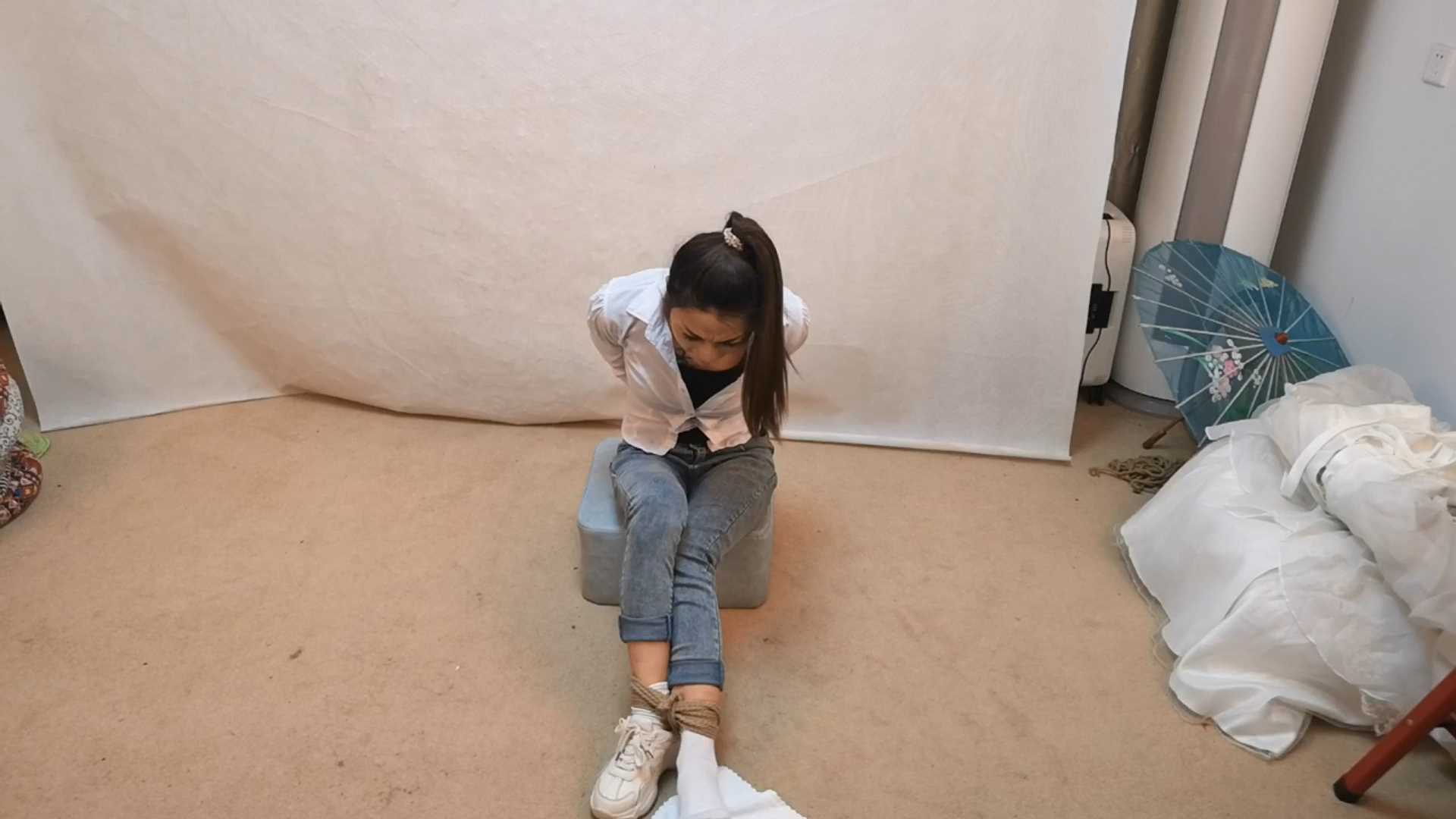 SXYC557 定拍婚纱噩梦.mp4_snapshot_00.08.10_[2025.02.27_19.20.56].jpg