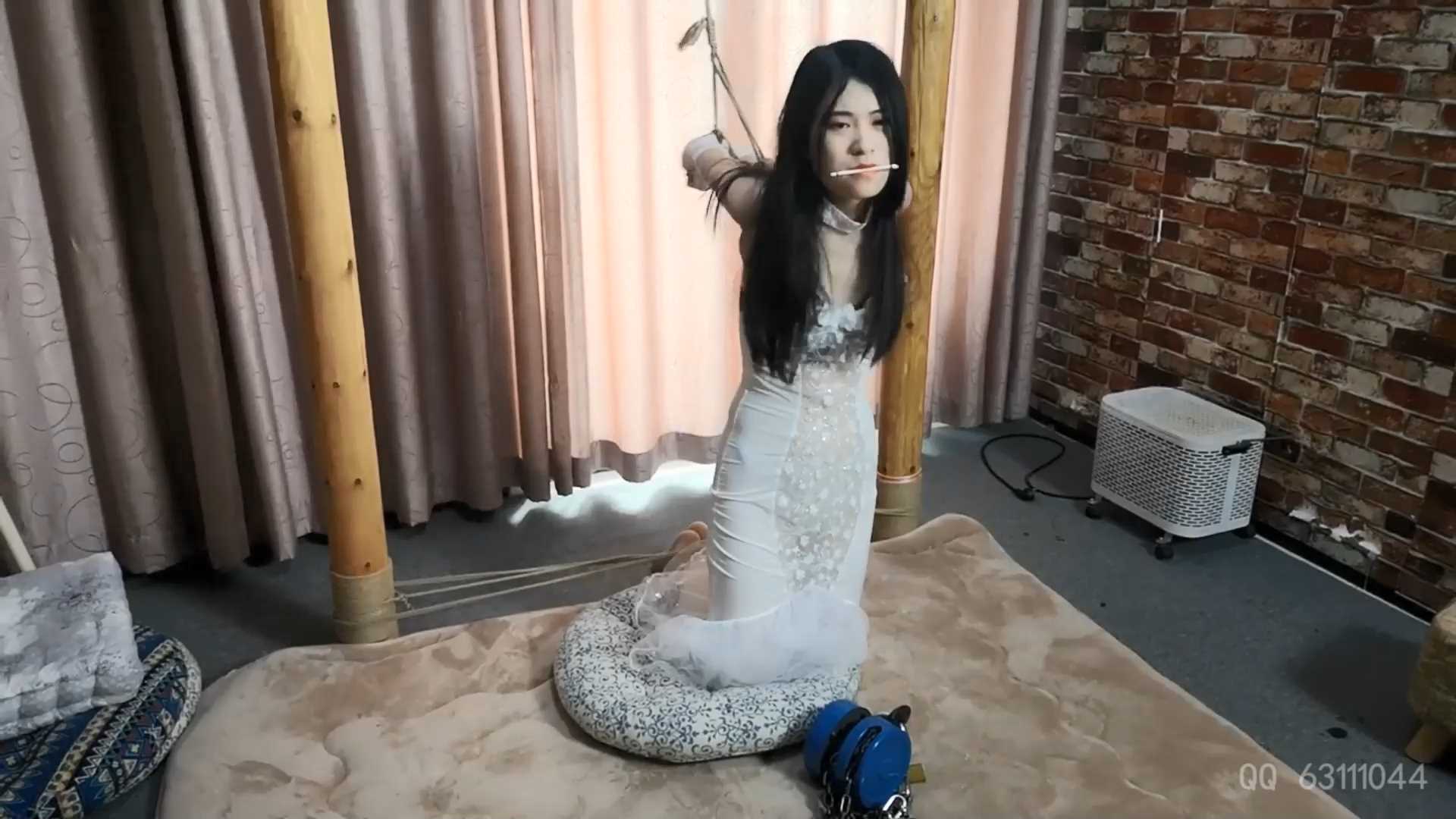 SXYC647 幽禁的新娘.mp4_snapshot_20.40_[2025.02.27_19.51.57].jpg