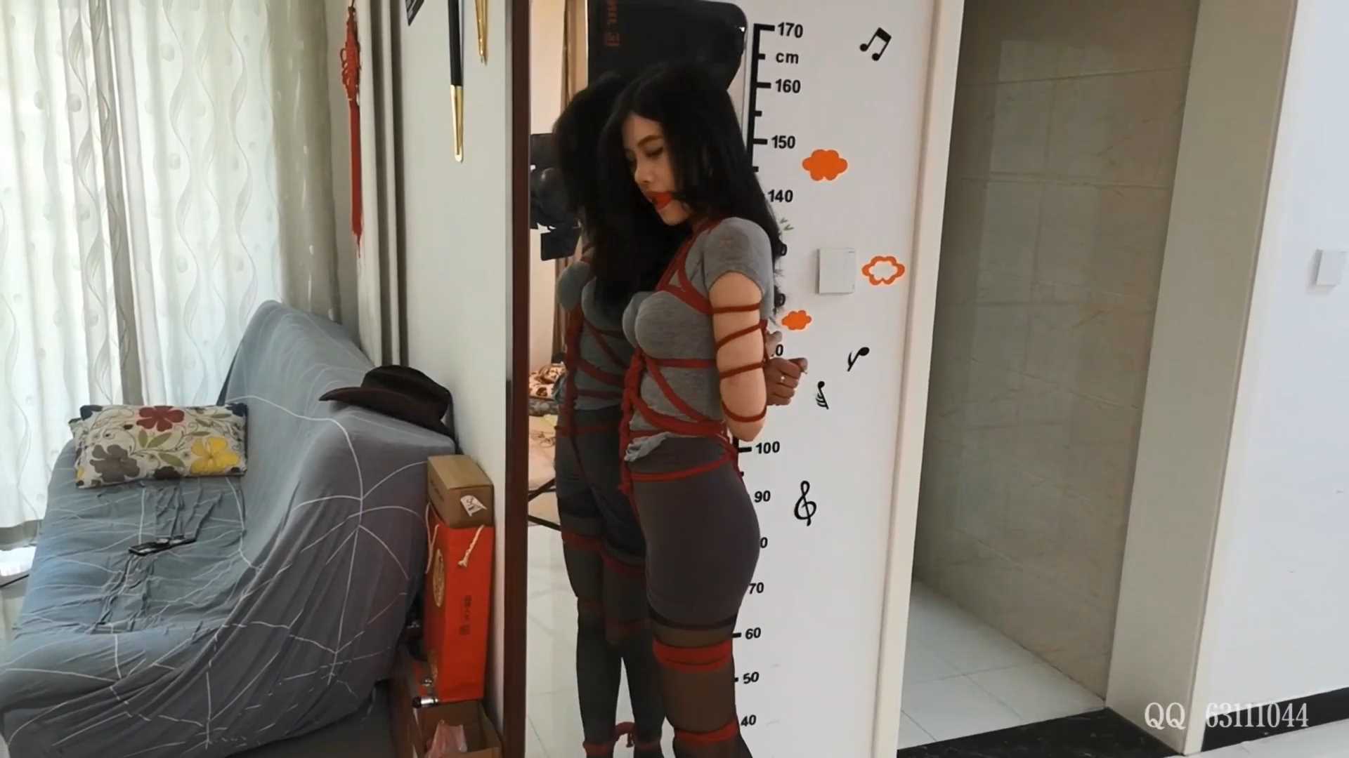 SXYC650 专业车模江奈 女艾慕属性十足 第一次体验捆绑与口球.mp4_snapshot_36.20_[202.jpg