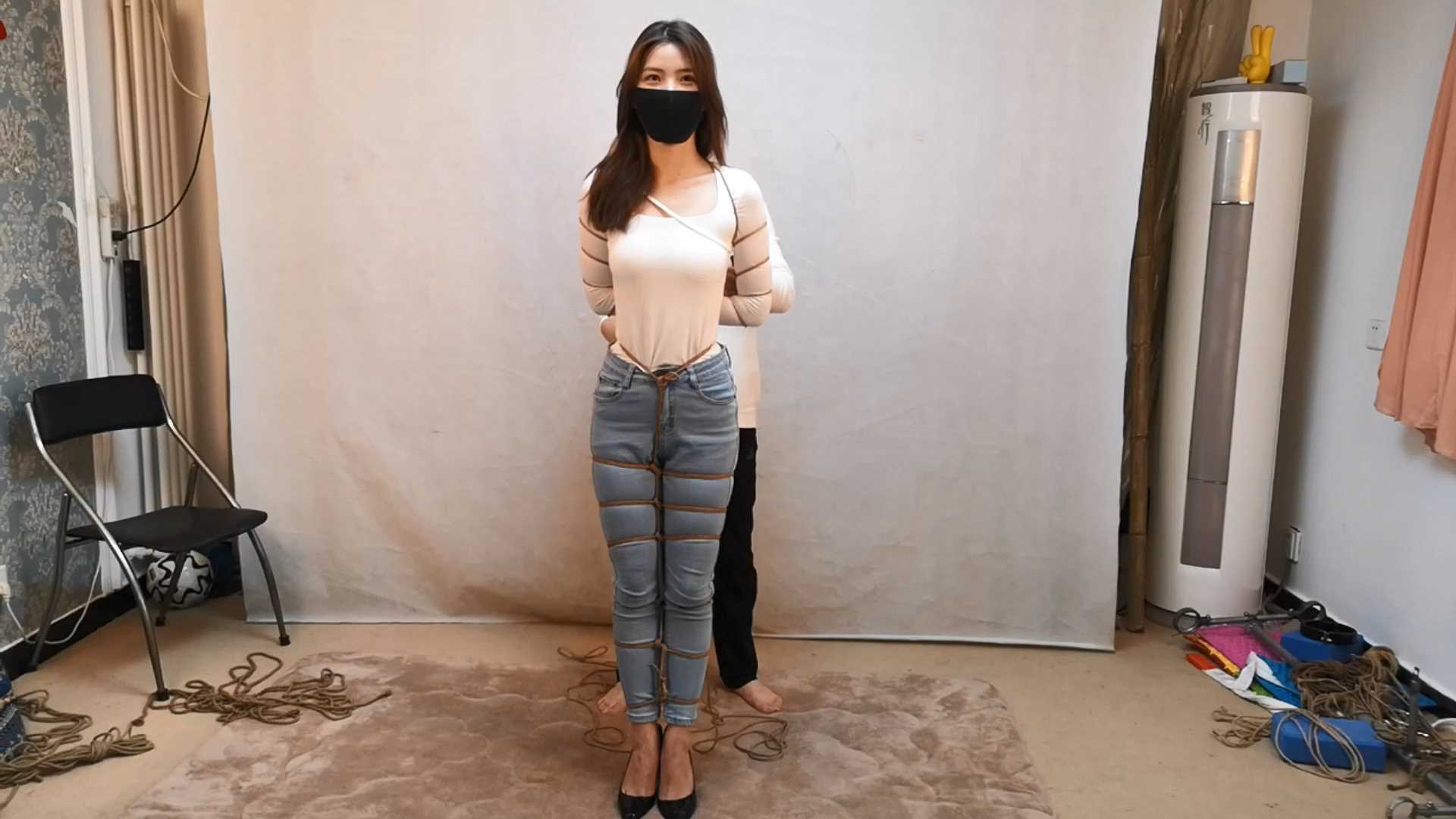SXYC665 私房模特艾琳 第一次体验.mp4_snapshot_26.20_[2025.02.27_19.55.11].jpg