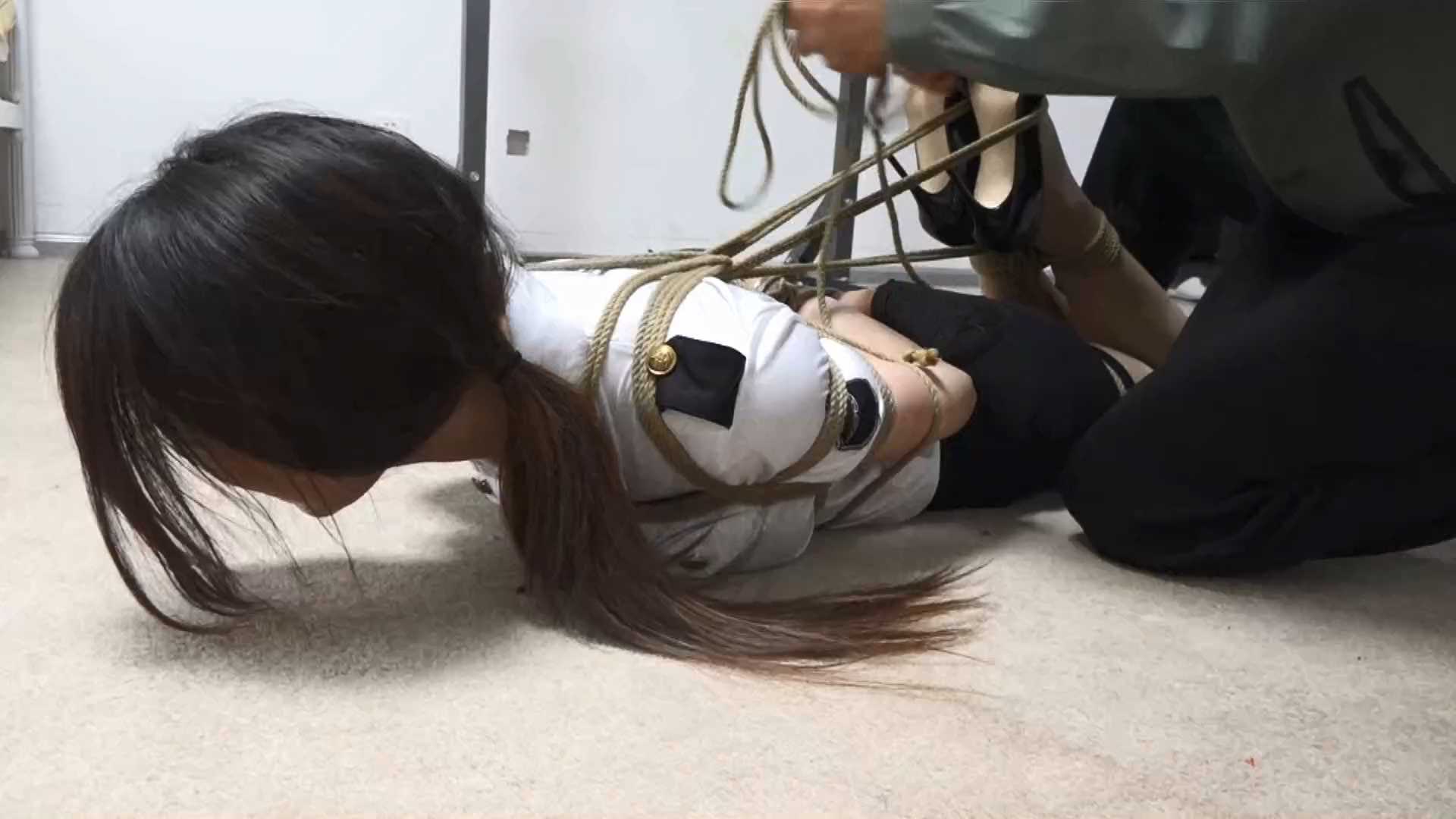 XYYC406.mp4_snapshot_08.42_[2025.02.24_15.26.41].jpg
