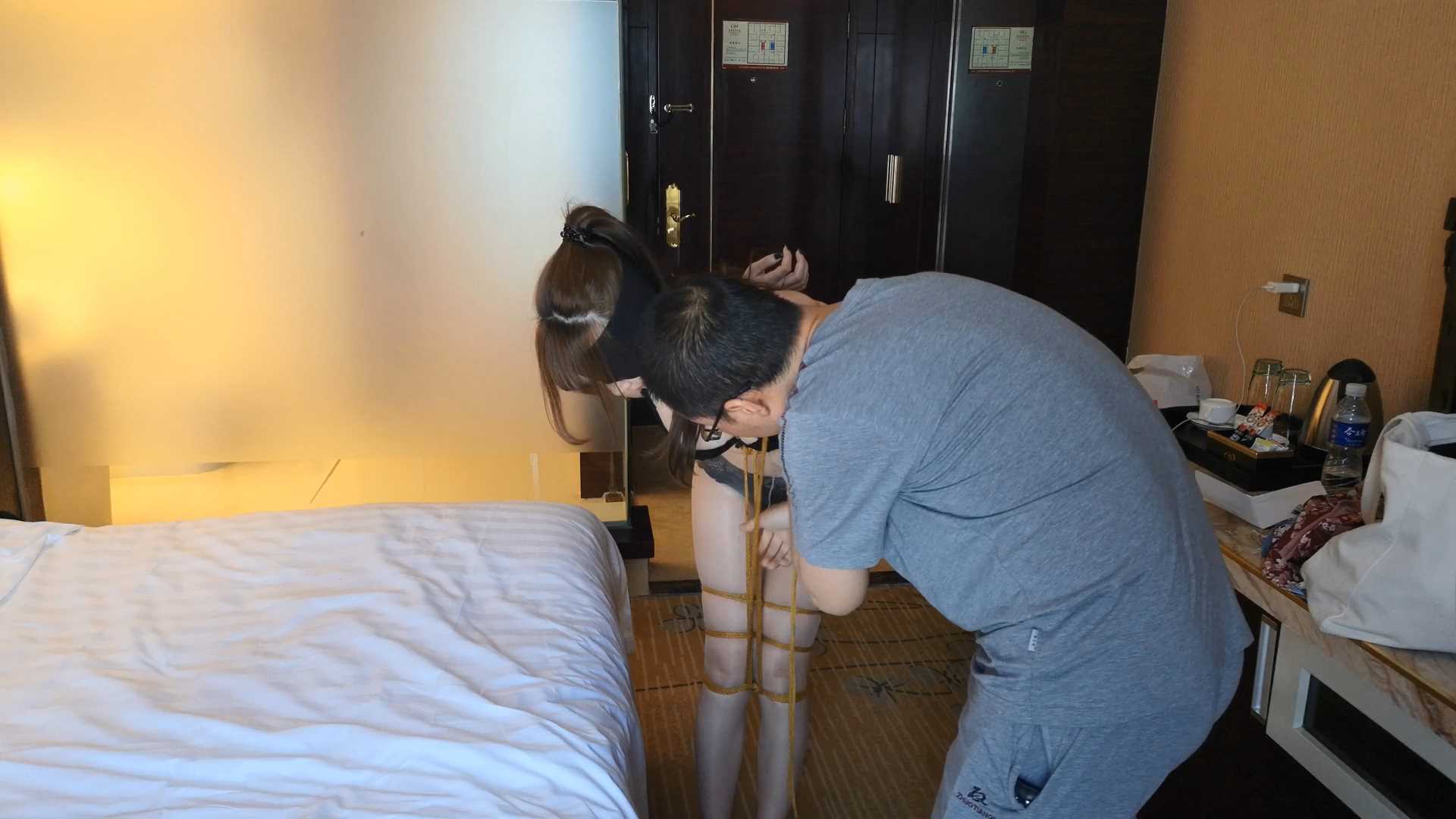 SXYC788 馨儿黑内衣 五花捆绑挣扎胶布封嘴 大胸的小萝莉 很可人.mp4_snapshot_04.37_[.jpg
