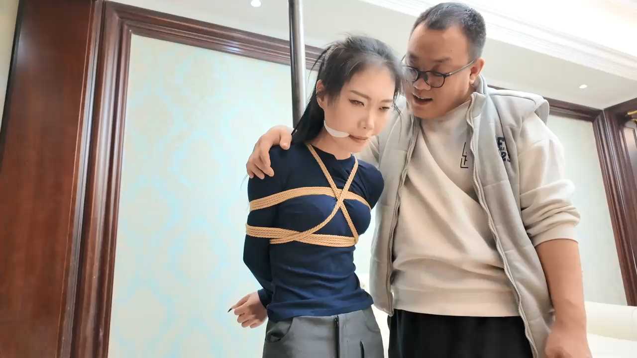 FYGZS0018 枫叶工作室 独闯虎穴（上）.mp4_snapshot_41.08_[2025.04.10_19.51.11].jpg