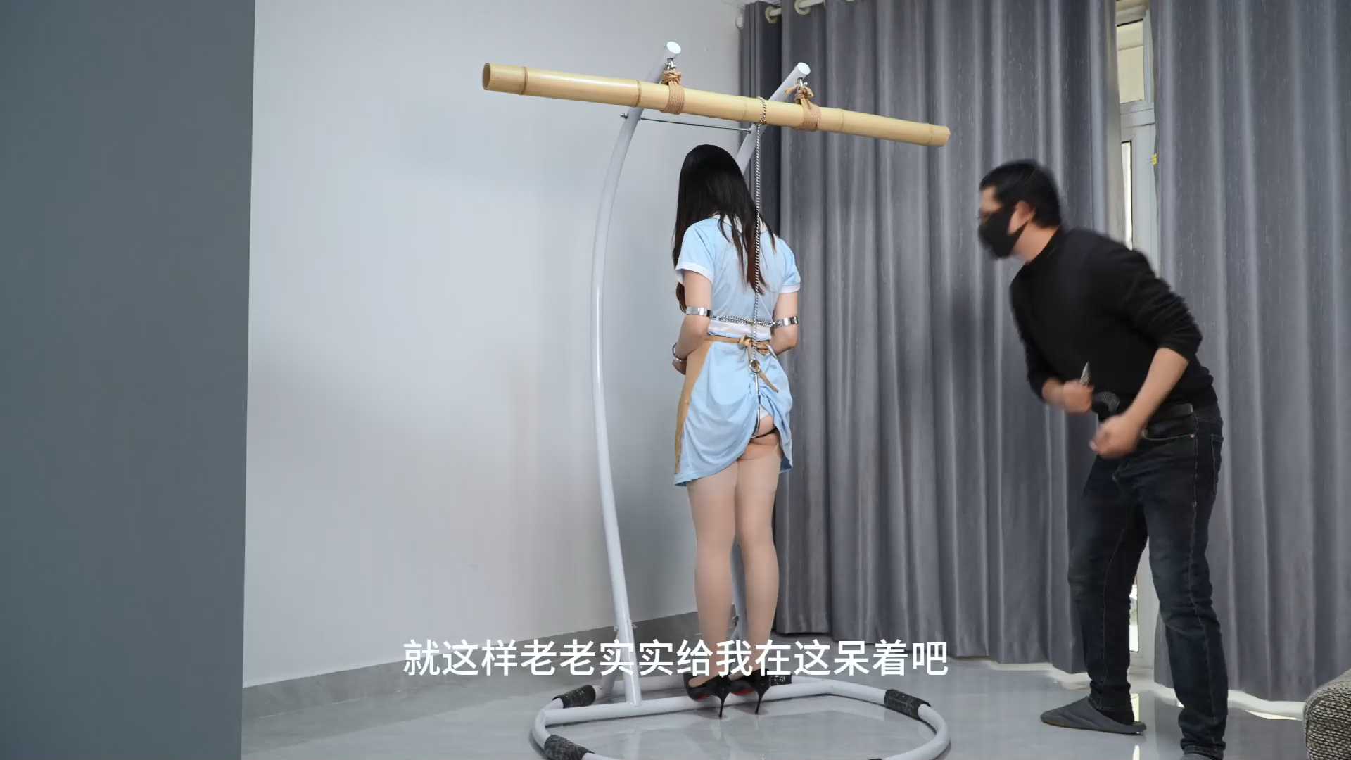 RMD0040 Raymond原创 我的Sub小娇妻第一集：被惩罚的小娇妻（手铐臂拷鞋内红豆肛钩固.jpg