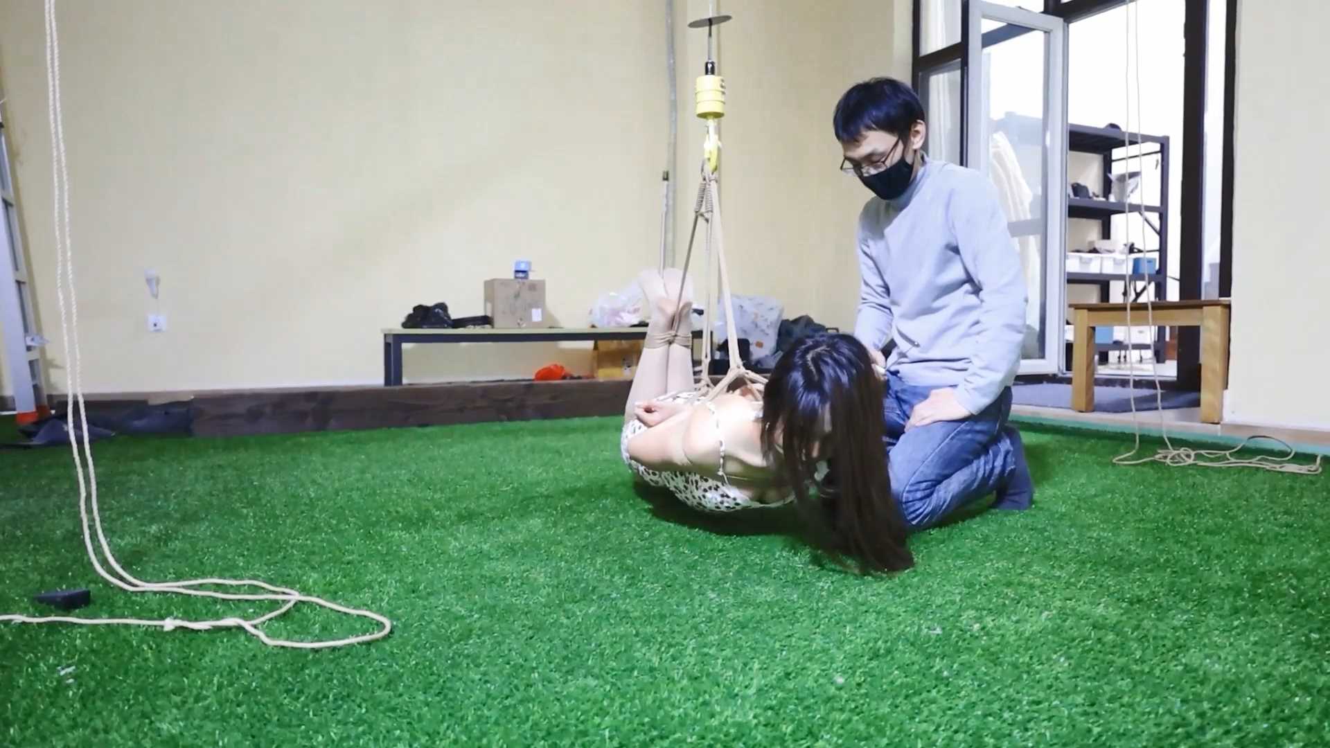 BDSY575.mp4_snapshot_00.00_[2025.03.01_20.40.10].jpg