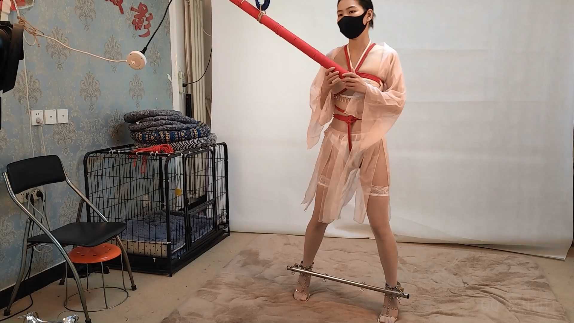 SXYC975 艾琳粉衫仙女 SP 木杠吊起 SP.mp4_snapshot_03.50_[2025.02.28_15.51.09].jpg