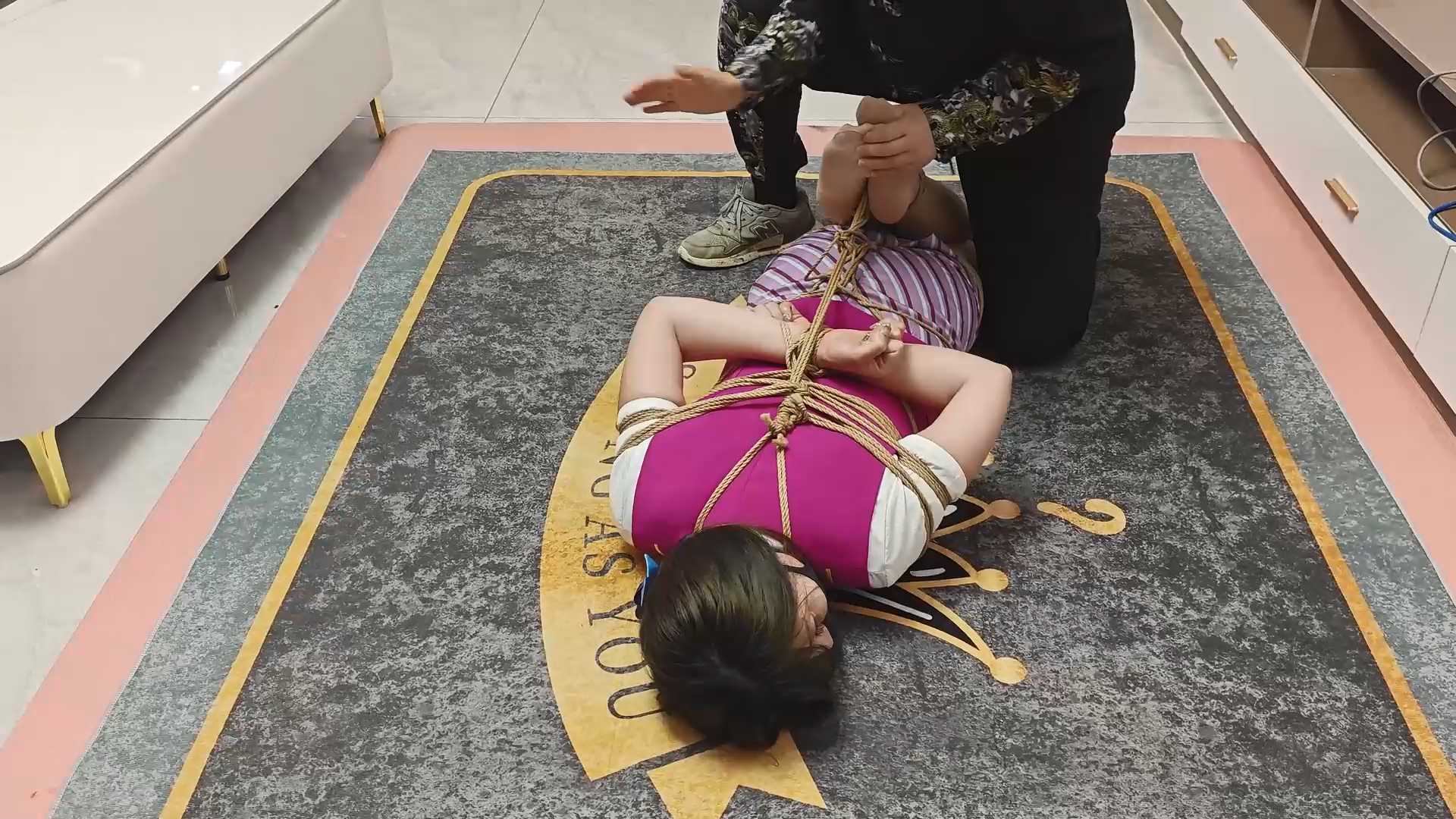LDXYC0017.mp4_snapshot_37.05_[2025.04.16_19.09.29].jpg