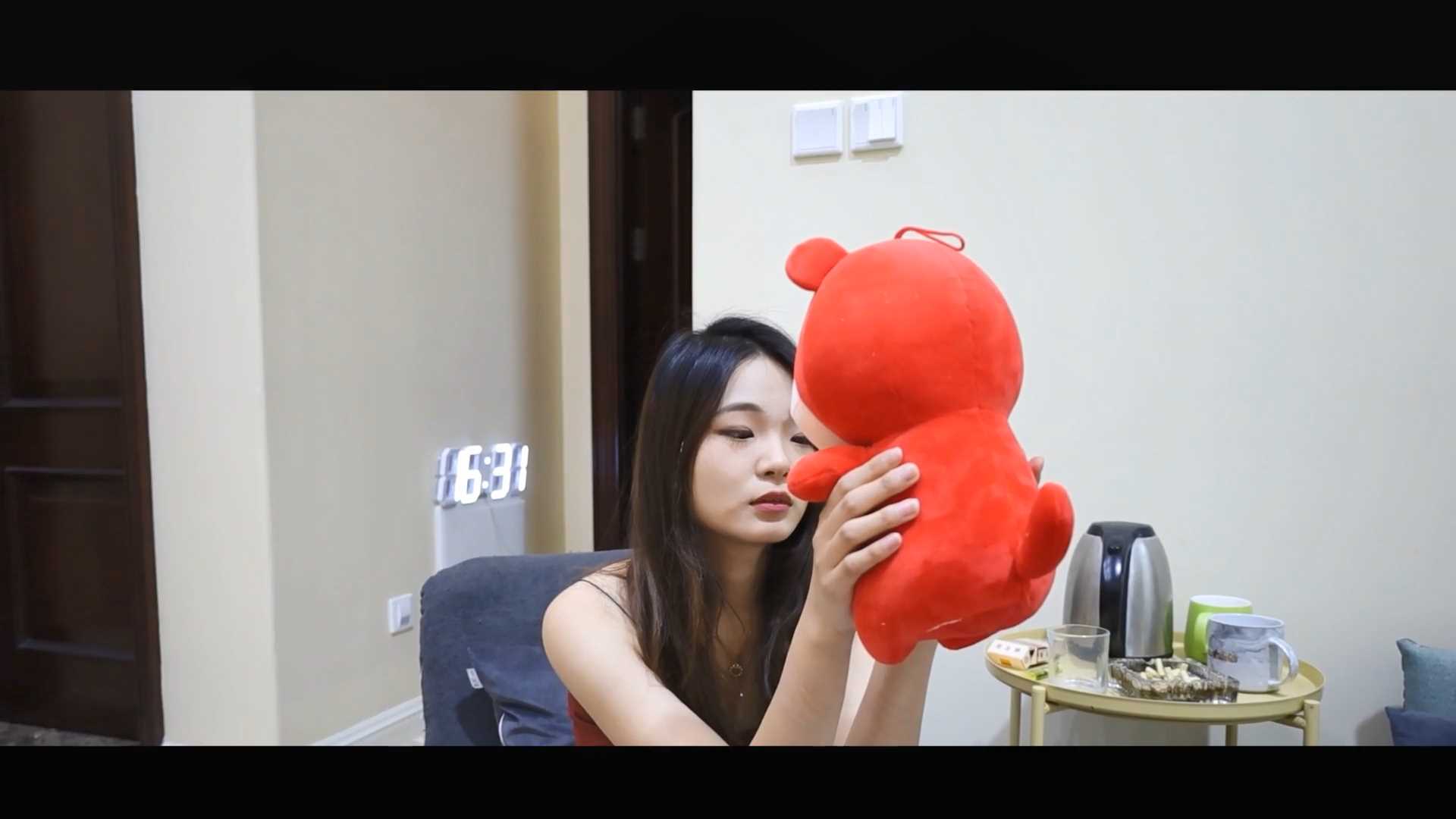 BDSY625.mp4_snapshot_00.00_[2025.03.01_20.50.58].jpg