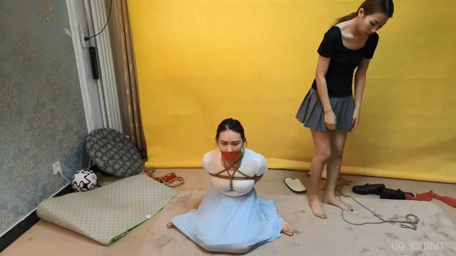 SXYC221 补习的班主任与学生1.mp4_snapshot_15.50_[2025.03.01_18.40.22].jpg