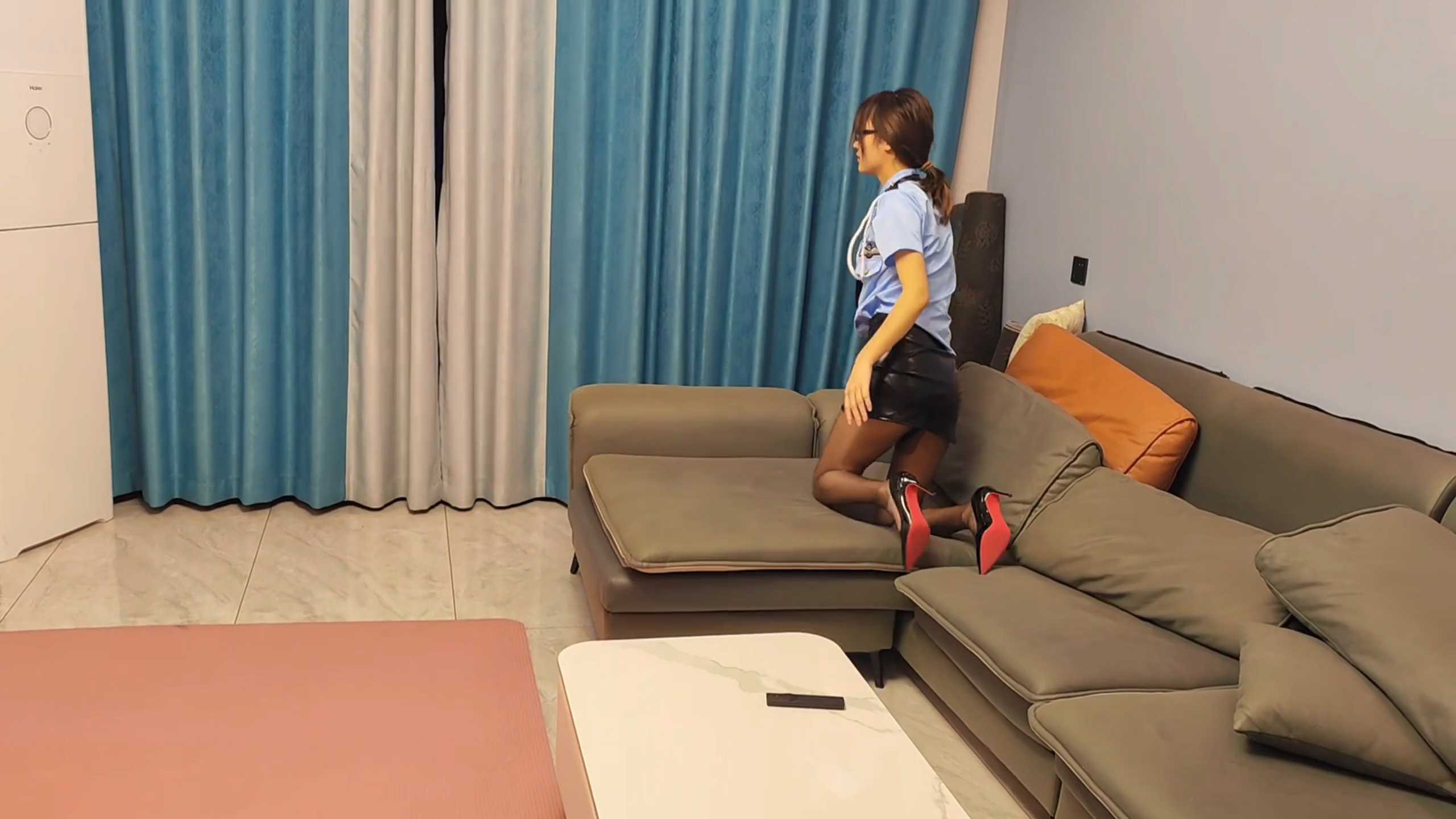 LDXYC0023.mp4_snapshot_01.36_[2025.04.16_19.10.43].jpg