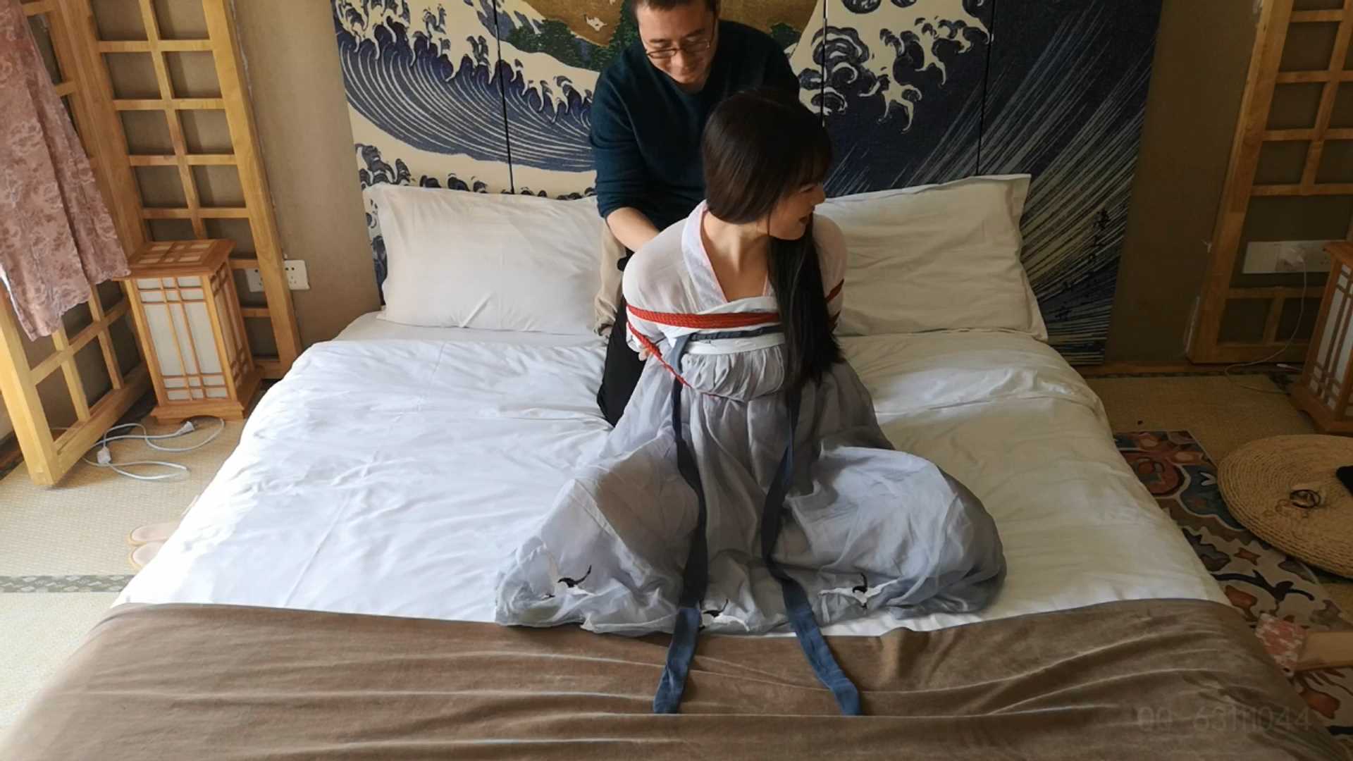 SXYC310 丰满杨阳 汉服 红绳缚.mp4_snapshot_03.55_[2025.03.01_18.56.51].jpg