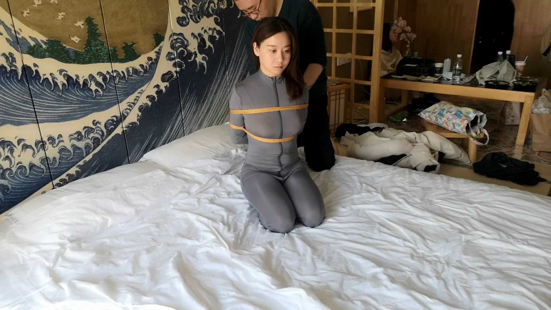 SXYC322 丰满大胸萝丽的小宝 娃娃音 连体衣 分腿 驷马挠痒口水.mp4_snapshot_05.05_[2.jpg