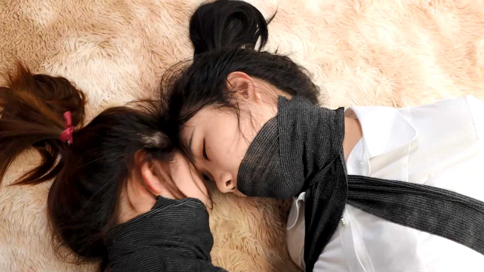 DYK147 黑丝与白丝的白领囚禁03.mp4_snapshot_08.03_[2025.02.17_11.13.42].jpg