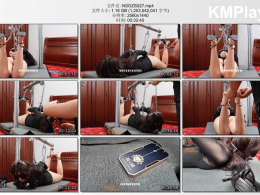 娜绳工作室_青柠镣铐驷马吊头旋转台，青柠被抓住押解到旋转台上，踏着小高跟