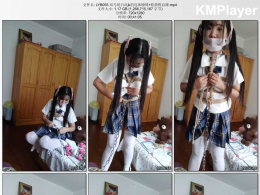 冷少与贝娘_双马尾白丝jk的连体镣铐+轮滑鞋自缚