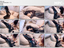 MUMUZI原创_大长腿模特可可 皮革全身服 筋膜枪