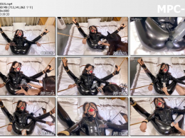 MUMUZI原创_被抓住的小偷桃子