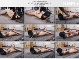 娜绳工作室_青柠M字腿捆绑，嘴里戴着口球，眼睛蒙着眼罩，鼻子戴着鼻钩