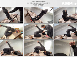 娜绳工作室_青柠双臂被欧式直臂缚，双脚被并脚捆，捆好以后在这之上，拉高了手臂