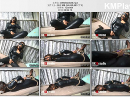 DK13美束馆_真实的M培培 新人乳胶衣登场！新人真实的表现