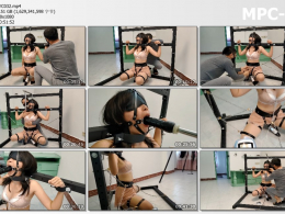 浅浅原创_金属拘束架系列02 把m锁好给你们玩 口舌侍奉