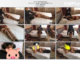 雯莹莹_小雯黑色紧身露胸JK+红吊带黑丝紧缚，胶带封嘴+震D棒强制GC，玩弄酥胸+口J+并腿缚后入
